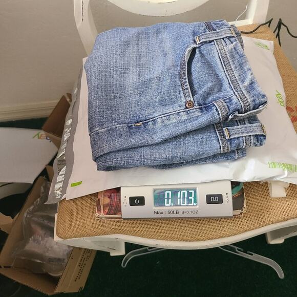 Lei Women's Blue Denim Skirt Distressed Pockets Embroidery Split in Back Y2K 7 - Picture 13 of 13